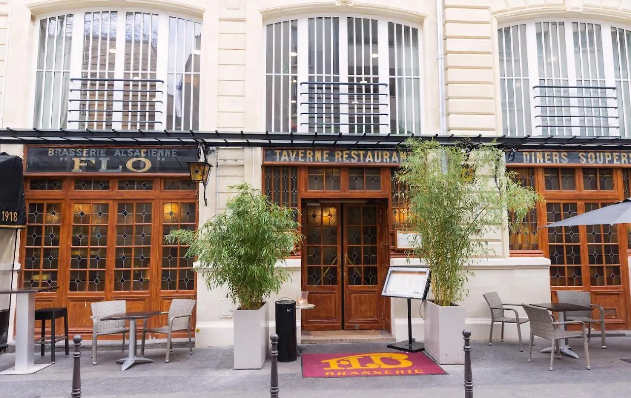 Lovely Mezzanine Studio In The Heart Of Paris 3M Apartment